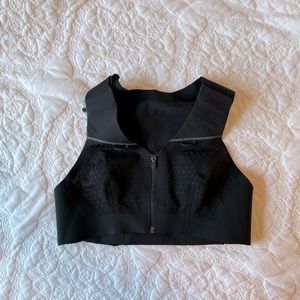 Lululemon Enlite Hydraffinity Vest *High Support